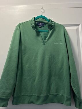 Vineyard Vines Men’s Green Quarter-Zip Pullover Sweatshirt